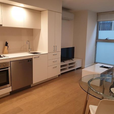 Apartment 101 Melbourne Exterior photo